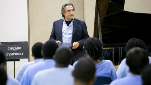 9/28/14 6:13:05 PM  Chicago Symphony Orchestra The Negaunee Music Institute Visit to llinois Youth Center Chicago  © Todd Rosenberg Photography 2014